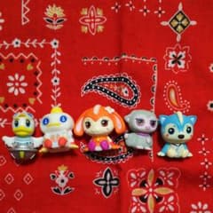 ガラピコぷ～  バスボール中身のサムネイル