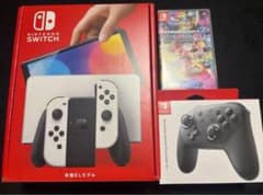 Nintendo Switch 有機ELモデル + マリオカートのサムネイル