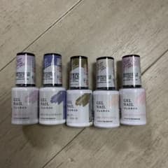 DAISO ジェルネイル　5色セットのサムネイル