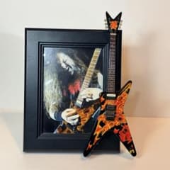 希少品 ダイムバッグ・ダレル ミニギターフレーム パンテラ PANTERA 激レア ダイムバッグ・ダレル ミニギターフレーム パンテラ PANTERA