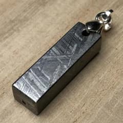 隕石　ムオニオナルスタ隕石　 ペンダントトップ　重さ約20ｇ 草薙真様専用 隕石 ムオニオナルスタ隕石 ペンダントトップ 重さ約11g