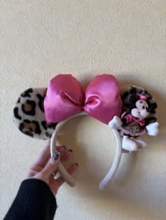 ミニーちゃんのヒョウ柄カチューシャのサムネイル