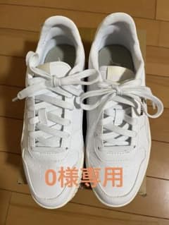 PUMA ホワイト スニーカーのサムネイル