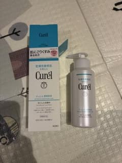 使用1回のみ・美品】キュレル 潤浸保湿泡ジェル洗顔料 本体 200g