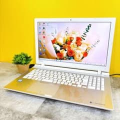 人気おしゃれゴールド❣新品SSDで快適✨カメラ付き ブルーレイ フルHD