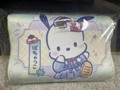 【新品】新品　未開封　サンリオ　低反発枕　ポチャッコ　サンリオキャラクターズのサムネイル