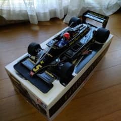 バンダイ　JPS Mark IV Lotus 79 1/10スケールラジコンカー タミヤ 1/10 RCカー JPS ロータス 79 - メルカリ
