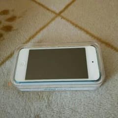 iPod touch 32GB ブルーのサムネイル