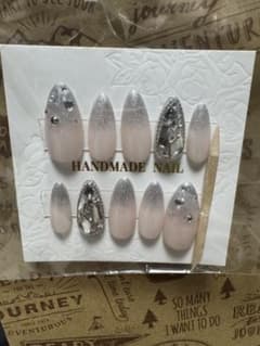 ハンドメイド ネイルチップ グラデーションのサムネイル