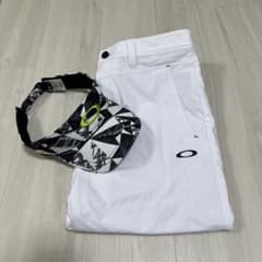 Oakley ゴルフパンツとバイザーセットのサムネイル