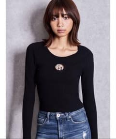 GYDA フロントロゴ リブニット トップス ブラックのサムネイル