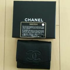 CHANEL 折り財布 正規品のサムネイル
