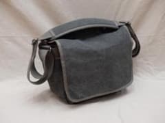 thinktankphoto retrospective10 v1 カメラバッグのサムネイル