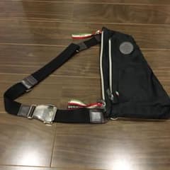 中古　オロビアンコ  ショルダーバッグのサムネイル