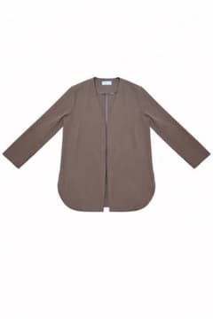 ブラウン ノーカラージャケットのサムネイル