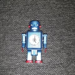 ロボット時計のサムネイル