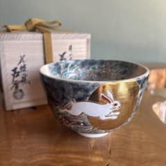 手塚石雲作 月に兎 共箱 抹茶碗（gf4） 手塚石雲作 月に兎 共箱 抹茶碗（gf4） - メルカリ