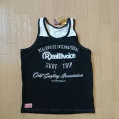 RealBVoice(リアルビーボイス):タンクトップのサムネイル