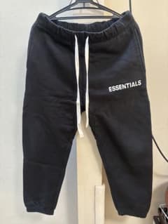 ESSENTIALS ブラック ジョガーパンツのサムネイル
