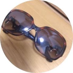 フェラガモ サングラスのサムネイル