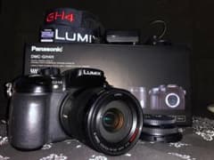 (Panasonic) LUMIX DMC-GH4 一眼レフ 三脚セットのサムネイル