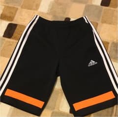 アディダス adidas ハーフパンツのサムネイル