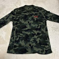 Under Armour カモフラ柄 長袖カットソー SMのサムネイル