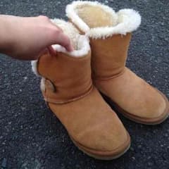 UGGブーツのサムネイル