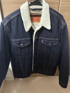 Levi's シェルパ襟付きデニムジャケット ボアデニムジャケットのサムネイル