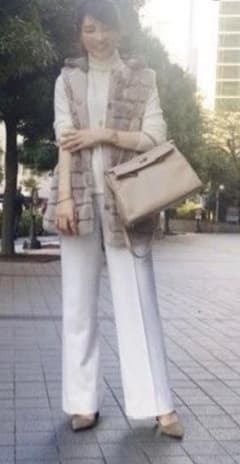 美品】MOORER社 JAY MAYEN ふわふわエコファー ダウンベスト - メルカリ