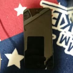 美品 iPhone5 32GBのサムネイル