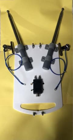 ￼ロッドＶ型ダイポールアンテナ　1：1バラン付きのサムネイル