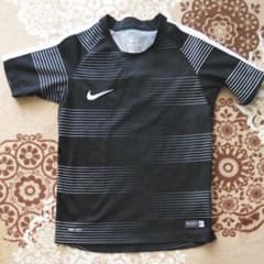 NIKE ナイキ Tシャツ　メッシュ　110　120のサムネイル