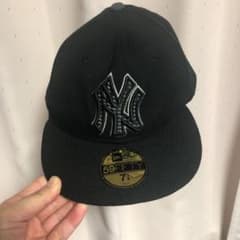 ニューエラキャップ→→→￥1500に！のサムネイル