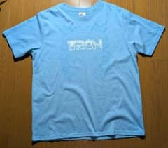 GU TRON Tシャツ ライトブルー XLサイズのサムネイル