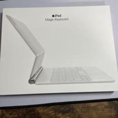 Apple Magic Keyboard 11インチ　ホワイトのサムネイル