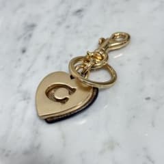 COACH コーチ キーホルダー ハート ゴールド 金 本革 シグネチャー
