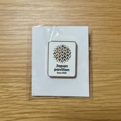 非売品　万博　ピンバッジ　WOMEN'S PAVILION 大阪・関西万博 日本館 Japan pavilion ピンバッジ 非売品 - メルカリ