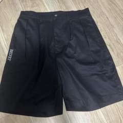 BELVET ブラック ショートパンツのサムネイル