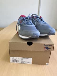 値引きしました❗️Reebok スニーカー　24cm 1回外着用　リーボックのサムネイル