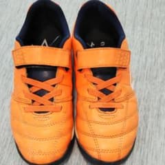 サッカーシューズ アンブロ トレーニングシューズ 19センチのサムネイル