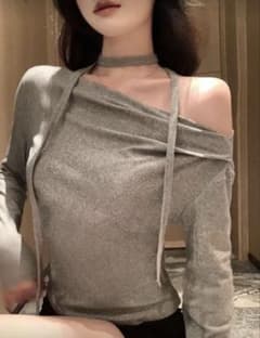 SHEIN Dazy グレー オフショルダー 長袖トップスのサムネイル