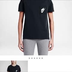 NIKE Tシャツのサムネイル