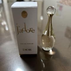 新品　未使用　Dior j'adore Eau de Parfum 5㎖のサムネイル
