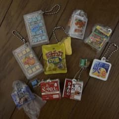 ガチャガチャ 食べ物シリーズミニチュアチャーム 9点セット