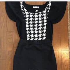 CECIL McBEE 千鳥柄ニットとスカートのセットのサムネイル