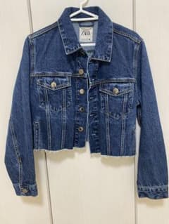 zara デニムジャケットのサムネイル