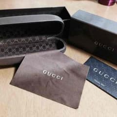 mari shop#様専用 GUCCI メガネケースのサムネイル