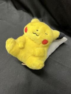 B2【used】tomy ポケモン まくら ピカチュウ ぬいぐるみ 初代 レア B2【used】tomy ポケモン まくら ピカチュウ ぬいぐるみ 初代