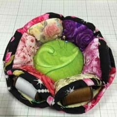 お裁縫キルト  ローズのサムネイル